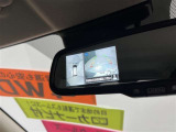 車庫入れも安心のバックモニター。全方位モニター付き。