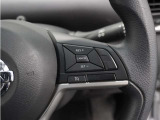 ◆アダプティブクルーズコントロール◆予め設定した車速内でクルマが自動的に加減速。前走車との適切な車間距離を維持しながら追従走行します。