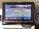 後方確認はバックカメラにお任せ♪後退時に便利で、駐車が楽になります♪
