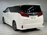 その他にも各種保険、お車の買取(T-UP)、JAF、TSカード、携帯電話などの取扱いをしております。詳しくはスタッフにお尋ねください。