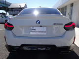 BMW正規販売店のお車は、全てのお車にBMW認定中古車保証書が発行されます。保証約款もございますので、保証内容が明確でございます。お客様にご安心してお乗り頂けますよう、全力でお客様をサポート致します。