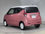 【ワイド保証】日産販売店の中古車には、無料で保証が付いています。走行距離無制限で、無料保証期間は1年間から。品質に自信があるから実現した、日産ならではの保証です。