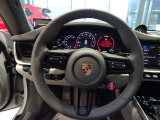 Porsche認定中古車を多数展示しております。お気軽にお問い合わせください【Porsche center滋賀】