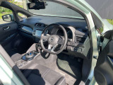 運転席・助手席シートヒーターです。寒い冬も快適です。