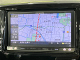 【純正ナビ】人気の純正ナビを装備。オーディオ機能も充実しており、Bluetooth接続すればお持ちのスマホやMP3プレイヤーの音楽を再生可能!毎日の運転がさらに楽しくなります!!