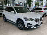 国道246号線沿い、南町田グランベリーパーク駅すぐ。BMW Premium Selection 東名横浜/〒194-0004 東京都町田市鶴間5-18-1