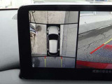車両周辺の確認を補助する360&deg;ビュー・モニターです。