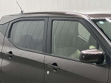 プラスチックバイザーがない分デザインもすっきり★洗車の時の窓拭きもラクラクです!