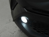 LEDフロントフォグランプを装備しております。