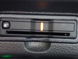 ■【ETC車載器】が装備されています。セットアップをしてお渡しとなり、ETCカードを差し込むだけで高速道路の利用が可能です。