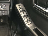 運転席からの操作で空気の入れ替えができて快適な室内空間へ☆