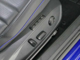 メーカー直営認定中古車 4WD 1オーナ 禁煙車 IQLEDライト 純正ナビ ブルートゥース カープレイアンドロイドオート対応 デジタルコックピット スマートキースペア有 アダプティブクルーズ アラウンドビュ