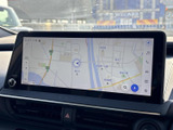 現在地や周辺の道路を画面上で確認でき、目的地までの道筋を把握したいときに便利です。地図を見ながら行き先を検討でき、慣れない場所へのお出かけもサポートします。
