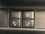 【TOYOTA SAFETY SENSE】走行中に前方の車両等を認識し、衝突の可能性がある時は警報音とブレーキで衝突回避と被害軽減をアシストしてくれます。