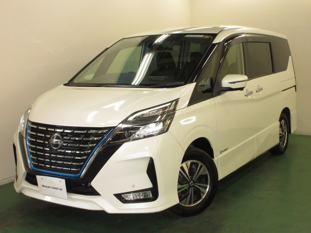 セレナ 1.2 e-POWER ハイウェイスターV 