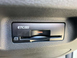 純正ビルトインETC2.0車載器を装備!わずらわしい高速料金所はノンストップ!割引も見逃せません!必須のアイテムです!