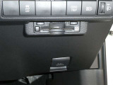 ETC車載器付きです。高速道路の料金所もスムーズに通過できます。