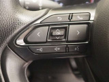 ステアリングスイッチで音量変更が可能です