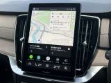 ボルボGoogleナビ。車が単独でネットにつながっている為、便利です。目的地の設定・曲の選曲・エアコンの温度設定等おおよその事は音声で話しかけるだけです。