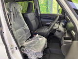 もちろん車内はキレイです♪よりクリーンな状態をキープしたいお客様には『ナノゾーンコート』がおすすめ!新型コロナウイルス対策や、除菌・消臭に効果を発揮し多くの方にご好評いただいております。