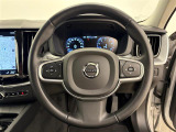 XC60 B5 AWD モメンタム 4WD 4WD 本革シート