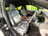 運転席シート廻りは使用感も少なく、良好な状態となっています。丁寧に使われていたことがよくわかりますね。
