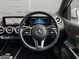 Bクラス B200d 本革シート サンルーフ