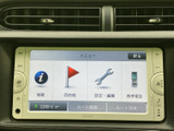 使いやすいインターフェースで、快適なドライブをサポートします。様々な機能が搭載されており、エンターテインメント性も充実しています。
