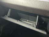 店舗にて現車の確認もいただけますので、お電話で在庫のご確認の上是非ご来店くださいませ。
