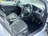 気になるお車がありましたら右の電話番号から直接お店にお問い合わせください。支払方法から車両情報、状態までなんでもご説明させて頂きます。スタッフ一同ご連絡お待ちしております。