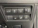 店舗にて現車の確認もいただけますので、お電話で在庫のご確認の上是非ご来店くださいませ。