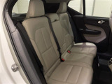 XC40 T4 AWD インスクリプション 4WD 4WD 本革シート