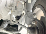 お車を安心してお乗りいただく為には、足回りの定期点検が欠かせません。サービスサポート(有償保証)では無料点検もご提供しており、安心のカーライフをお過ごしいただけるサポート体制が整っています。