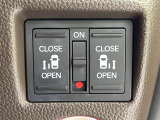 【両側パワースライドドア】スマートキーや運転席のスイッチで後席両側スライドドアの開閉が可能♪電動だから力を入れてドアを開ける必要が無く、小さなお子様でも簡単に開け閉めでき快適です♪