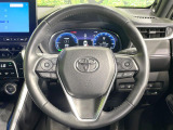 【ステアリングスイッチ】運転中、前方から目線をそらすことなく、オーディオ等の操作が可能な便利機能!安心&快適なドライブを演出してくれます♪