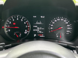 視認性の高いメーターで、運転に必要な情報を的確に把握できます。運転に集中できる、シンプルで機能的なデザインです。
