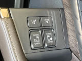 【おもてなしスイッチ】運転席や後席からパワースライドドア、サンシェード、ムーンルーフ、室内イルミネーションなどを簡単操作でき、乗る人すべてに上質で快適な移動空間を提供します。