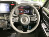 【純正革巻きステアリング】上質な革を使用することで、手にしっかり馴染みとても運転しやすいハンドルです♪