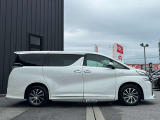 特殊なお車の制作や販売も可能です!(キッチンカーや積載車、ダンプカーやレプリカ車、バスなどなど)流行りのSUVは勿論、EV(電気自動車)やハイブリッド(PHEV含む)も納車実績がございます!何でもご相談を!