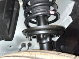 お車を安心してお乗りいただく為には、足回りの定期点検が欠かせません。サービスサポート(有償保証)では無料点検もご提供しており、安心のカーライフをお過ごしいただけるサポート体制が整っています。