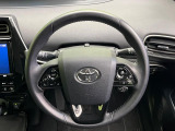【純正革巻きステアリング】上質な革を使用することで、手にしっかり馴染みとても運転しやすいハンドルです♪