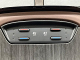【シートヒーター&ベンチレーション】夏場は涼しい風でお尻や背中の熱やムレを防ぎ、冬はエアコンよりも早く温まってポカポカに!季節を問わず快適に過ごせます。