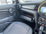 ◆全国納車可能です。納車方法及び費用につきましては、お気軽にコーディネーターまでご相談ください。遠方のご納車の際も我々がしっかりサポートさせて頂きます。お気軽にスタッフまでご相談下さい。
