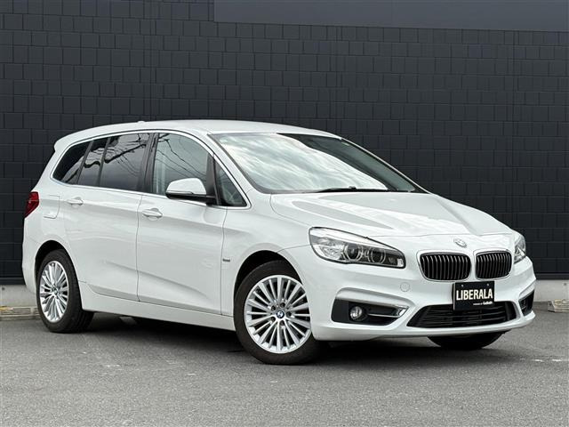 2シリーズグランツアラー 218d ラグジュアリー 本革シート 修復歴無し