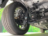 お車を安心してお乗りいただく為には、足回りの定期点検が欠かせません。サービスサポート(有償保証)では無料点検もご提供しており、安心のカーライフをお過ごしいただけるサポート体制が整っています。