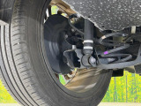 お車を安心してお乗りいただく為には、足回りの定期点検が欠かせません。サービスサポート(有償保証)では無料点検もご提供しており、安心のカーライフをお過ごしいただけるサポート体制が整っています。