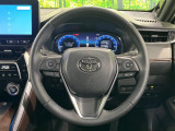 【純正革巻きステアリング】上質な革を使用することで、手にしっかり馴染みとても運転しやすいハンドルです♪