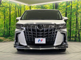 弊社では、全車『修復歴なし』のお車のみ取り扱っております。専任バイヤーによる厳選した仕入れの後、入庫後の車両チェックを行い、ネクステージが認定した高品質な中古車をご提供しております。