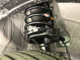 お車を安心してお乗りいただく為には、足回りの定期点検が欠かせません。サービスサポート(有償保証)では無料点検もご提供しており、安心のカーライフをお過ごしいただけるサポート体制が整っています。