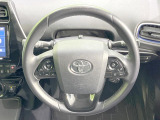 【ステアリングスイッチ】運転中、前方から目線をそらすことなく、オーディオ等の操作が可能な便利機能!安心&快適なドライブを演出してくれます♪